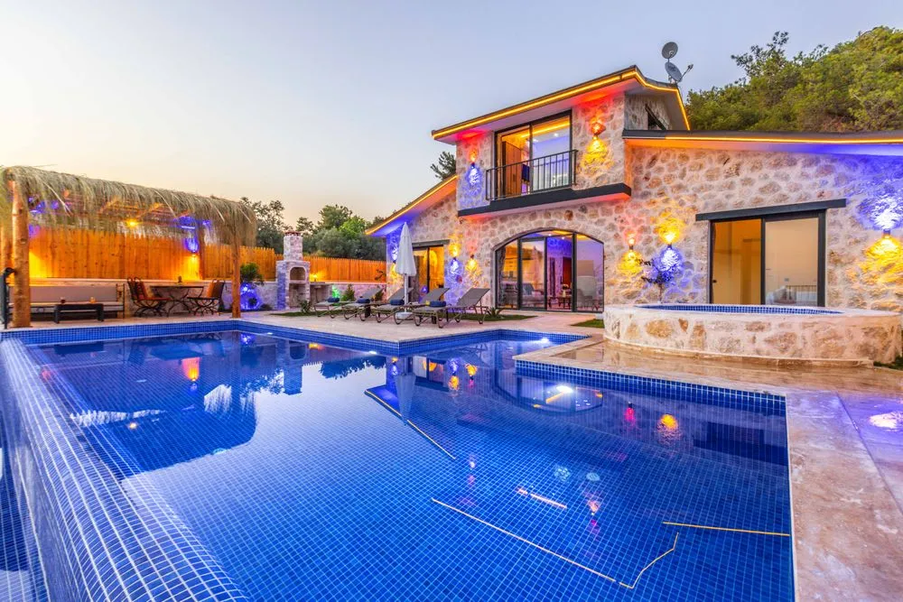 Completed builder project on the Costa del Sol